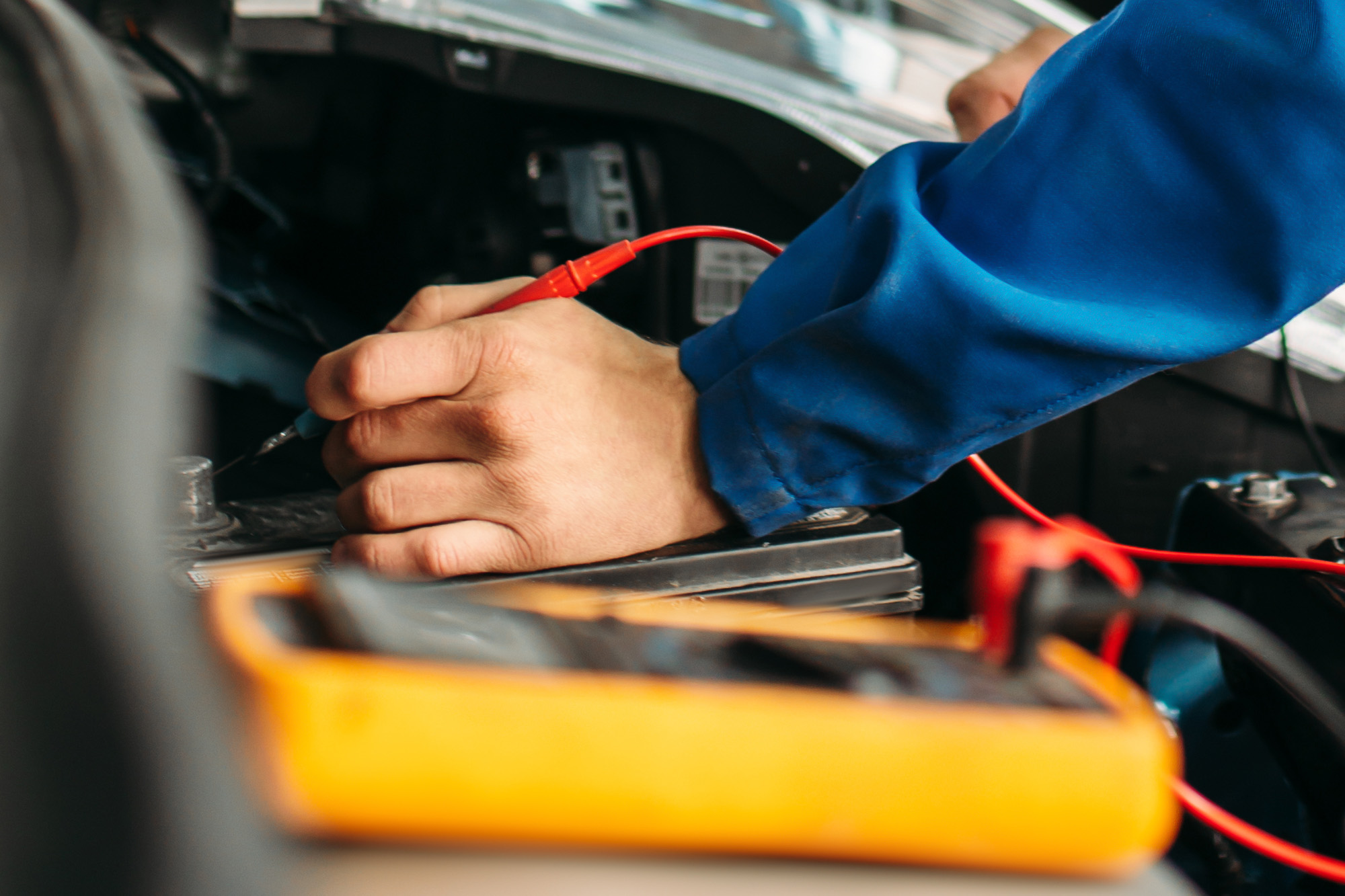 diplomat-otomotiv-izmir-oto-elektrik-bakim